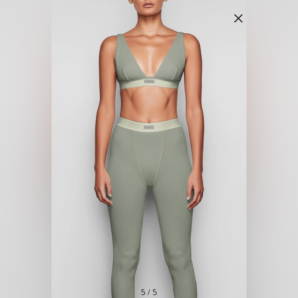SKIMS Cotton Rib Legging - Picture 6 of 10